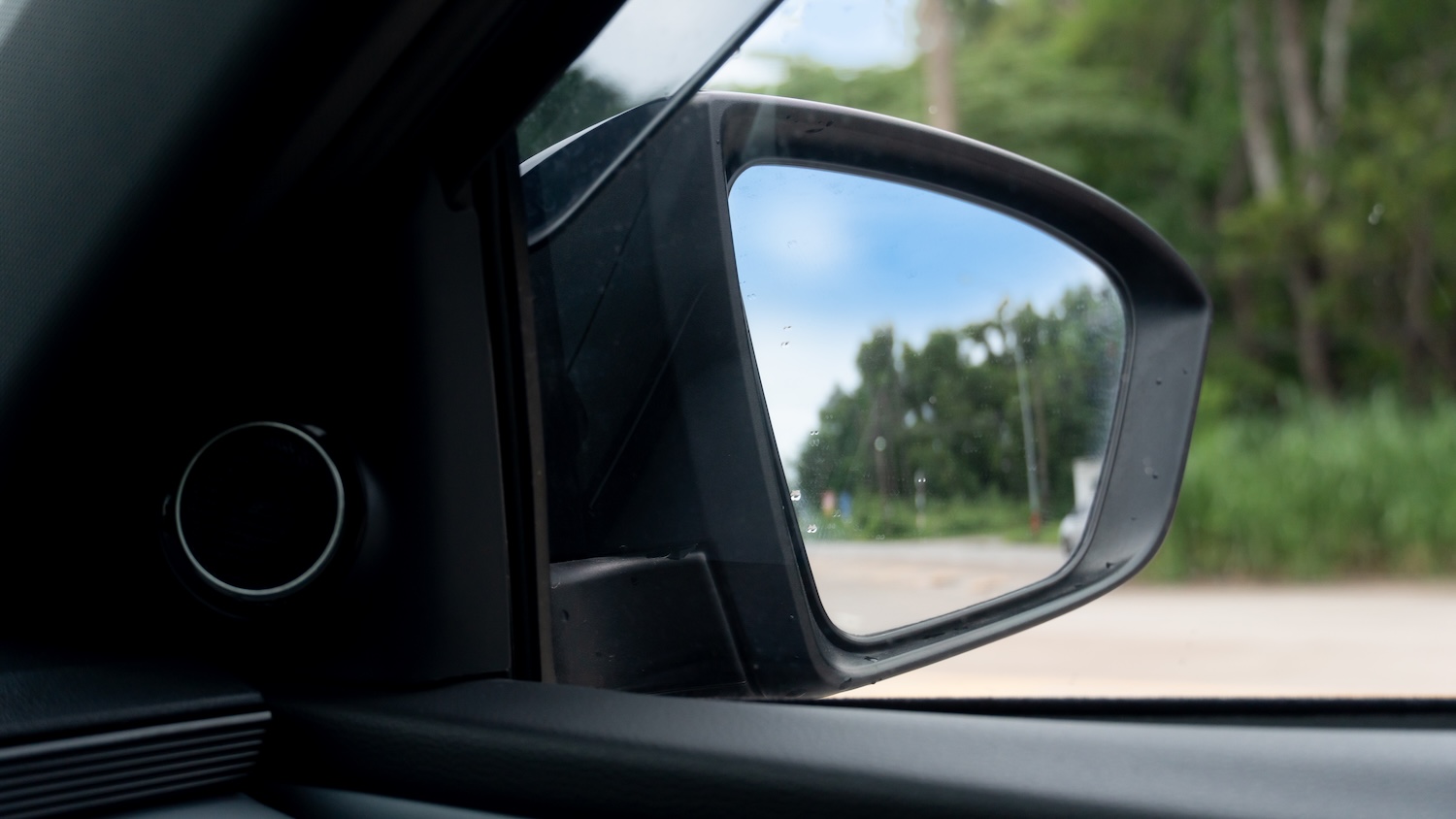 new and used wing mirror replacements manchester